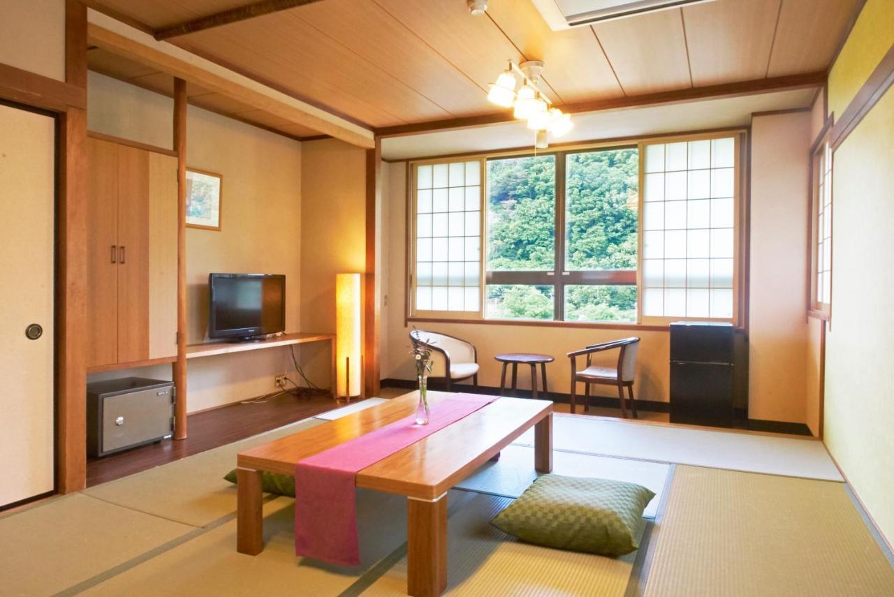 Yutoriro Bandai Atami Hotel Koriyama  Eksteriør billede